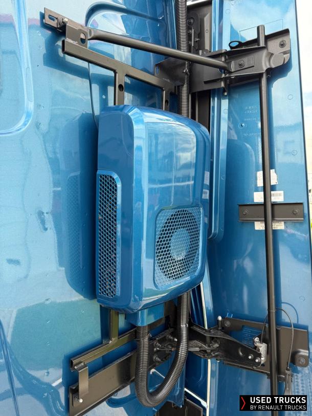 Renault Trucks T High 