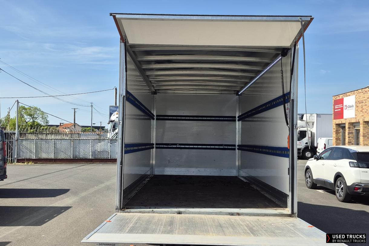 Renault Trucks Master 145