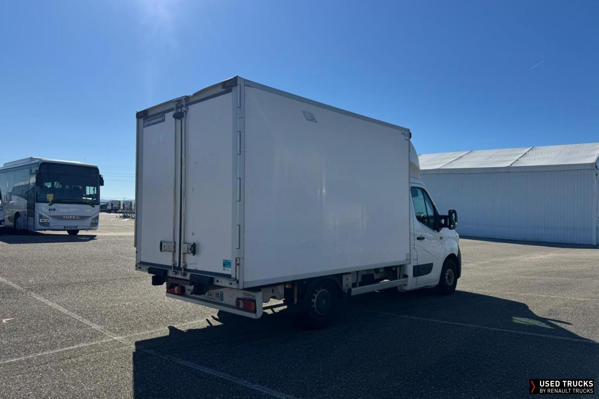 Renault Trucks Master 
