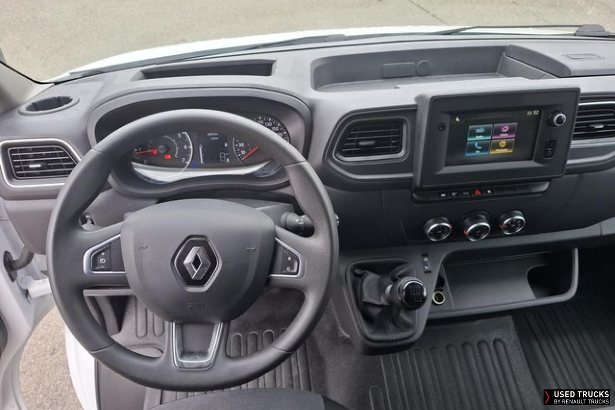 Renault Master 145