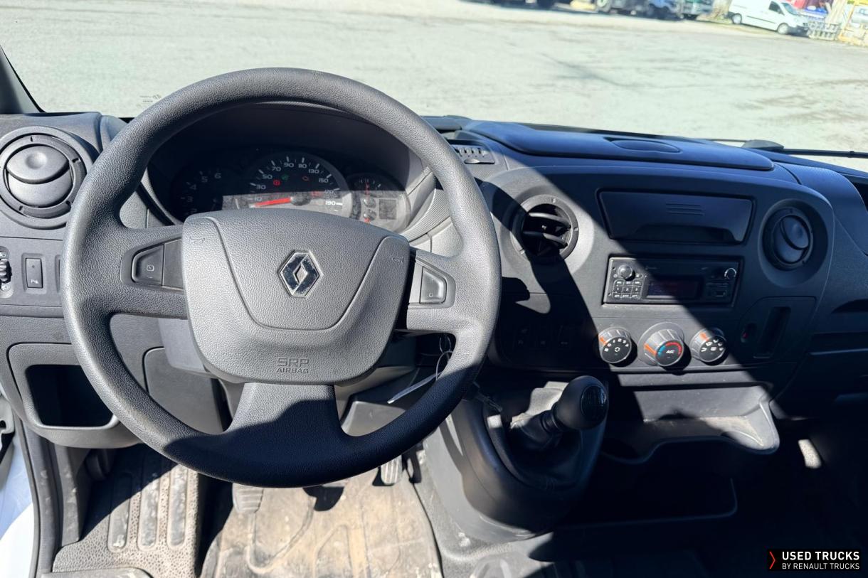 Renault Trucks Master 145