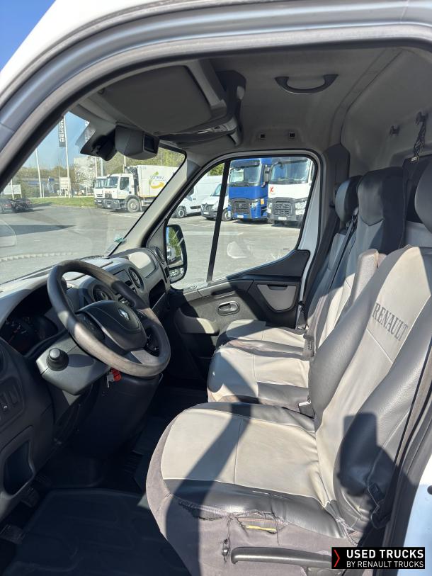 Renault Trucks Master 130