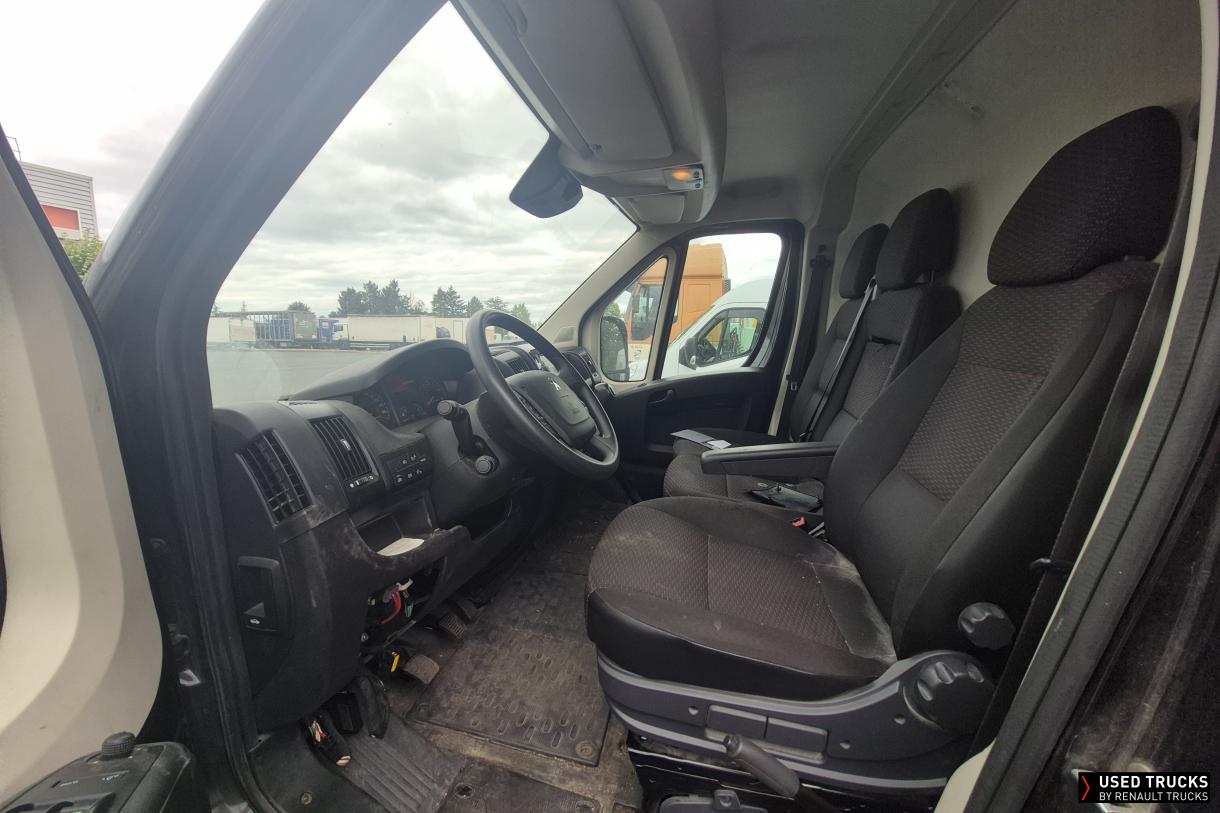 Peugeot Boxer 165