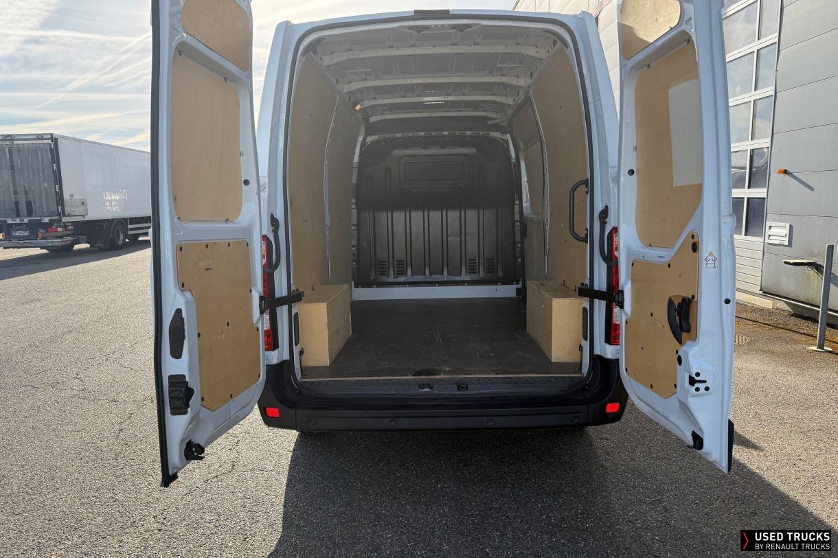 Renault Master 135