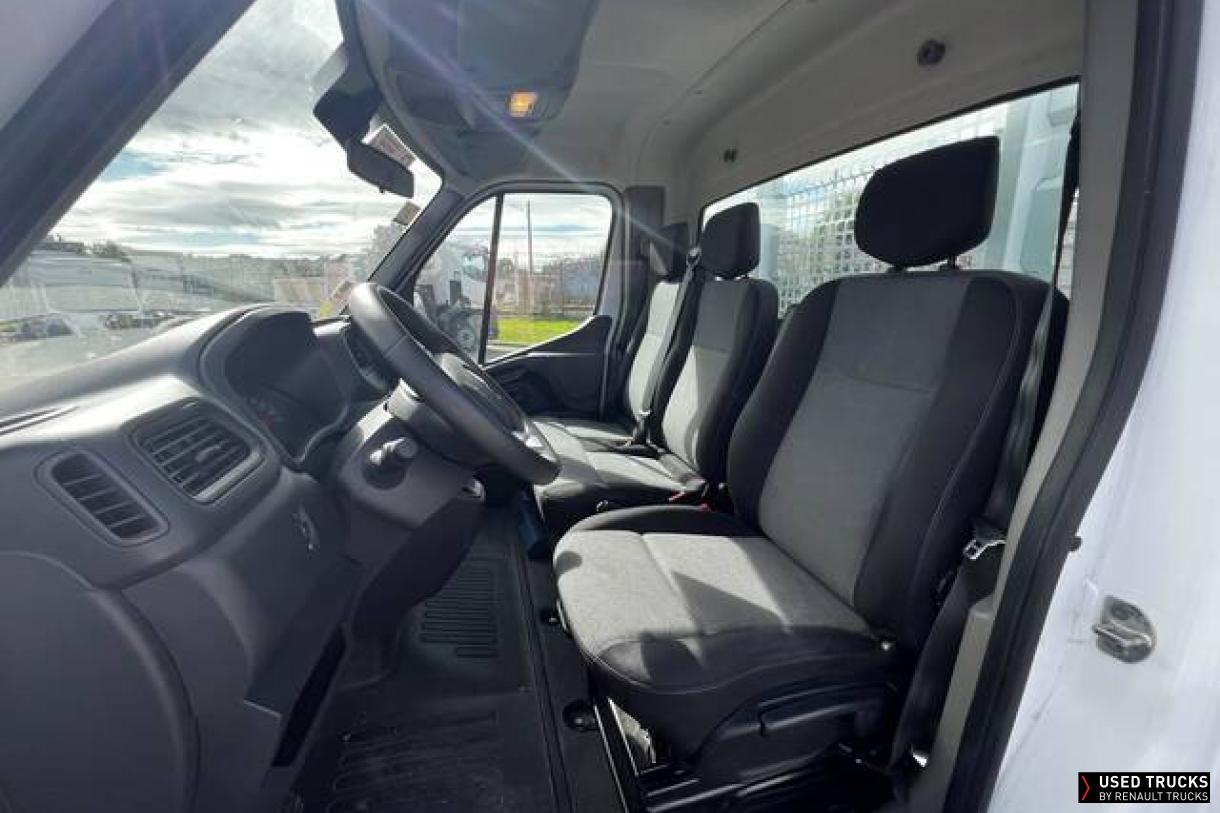 Renault Master 130