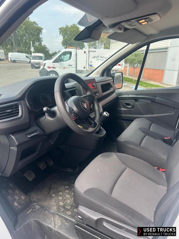 Renault Trafic 130