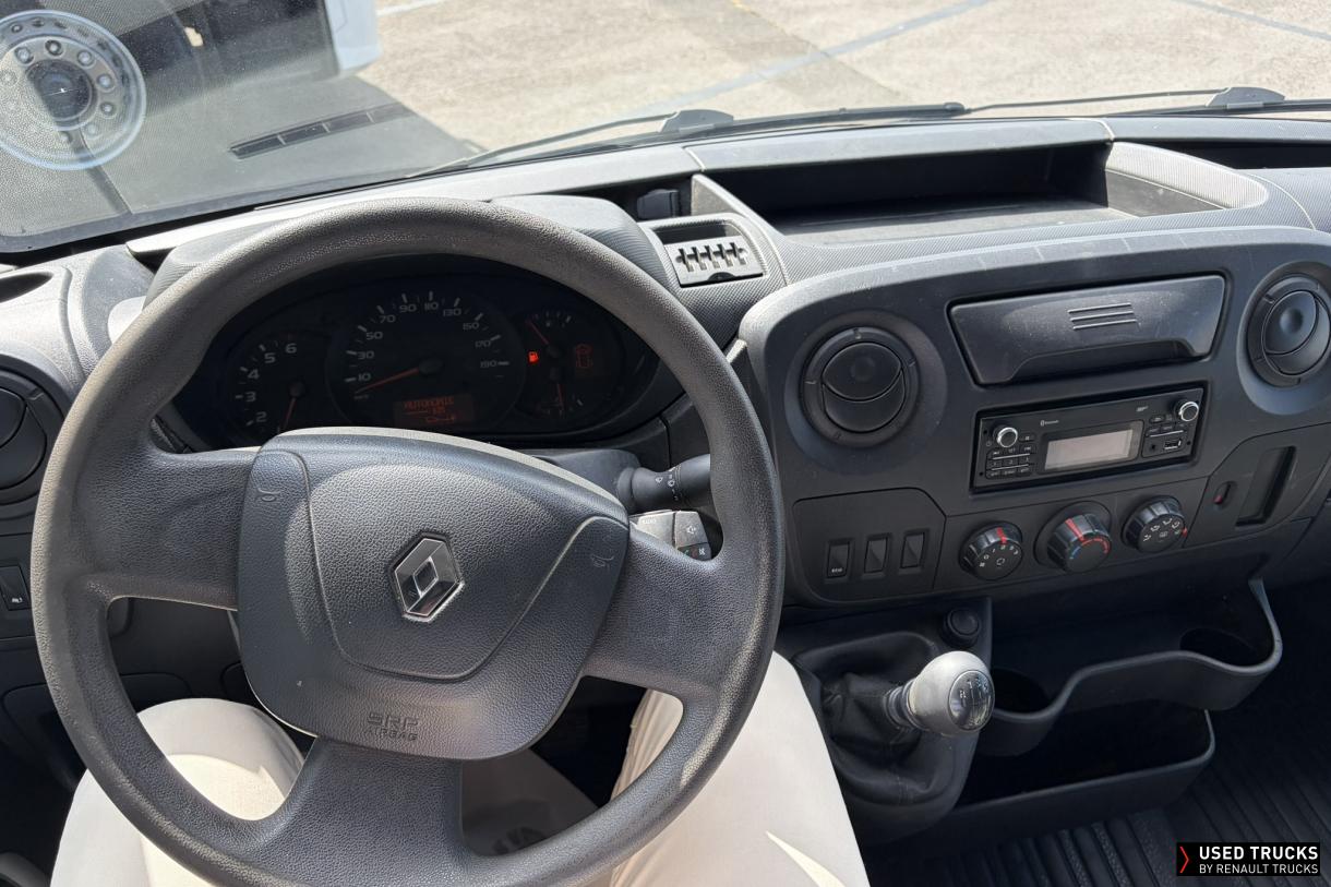 Renault Trucks Master 130