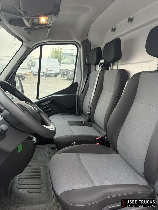 Renault Trucks Master 135