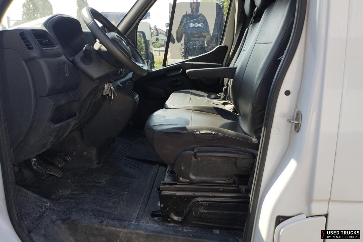 Renault Master 145