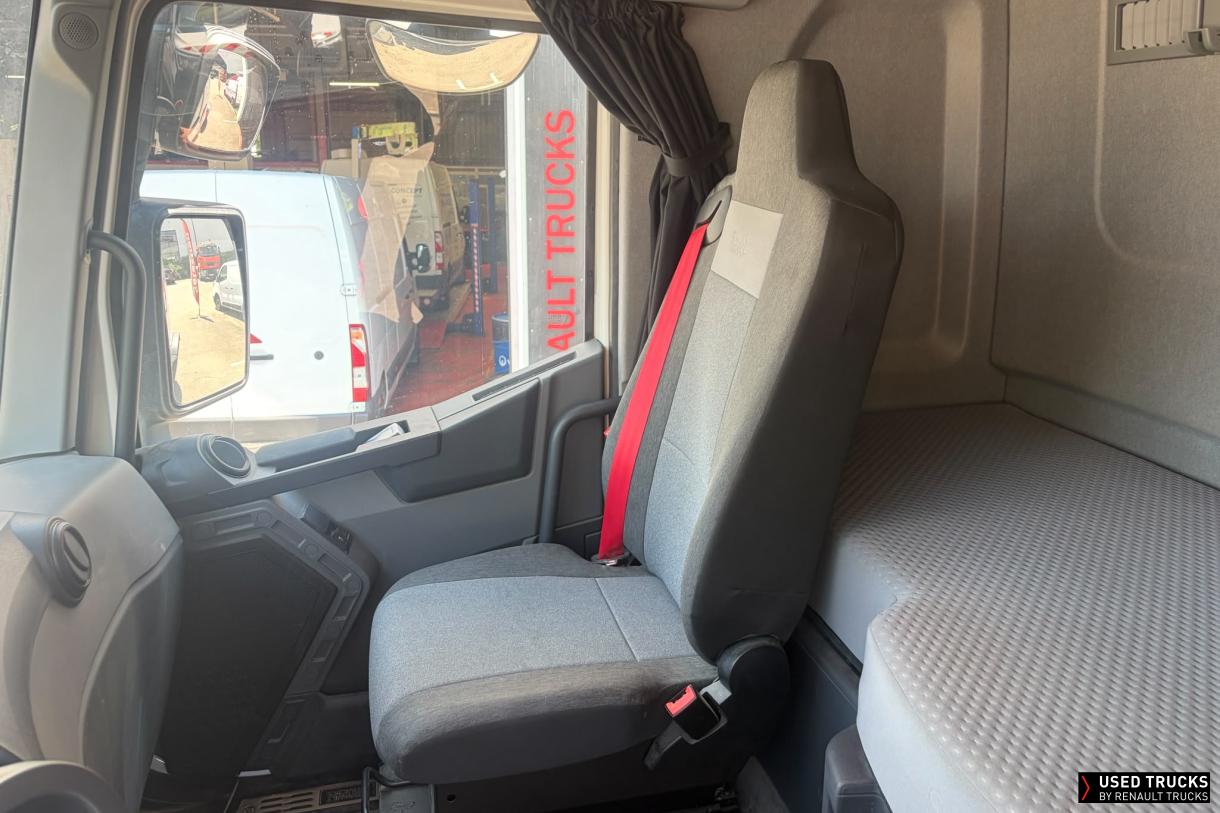 Renault Trucks C 440