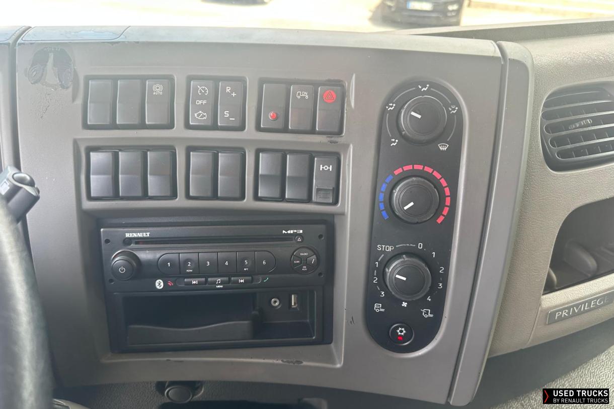 Renault Trucks Premium Distribution 310