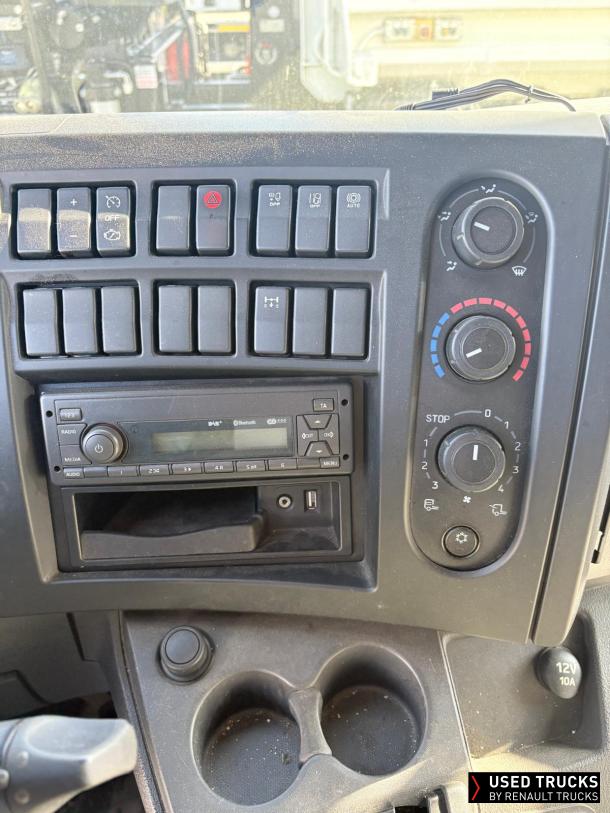 Renault Trucks D 240