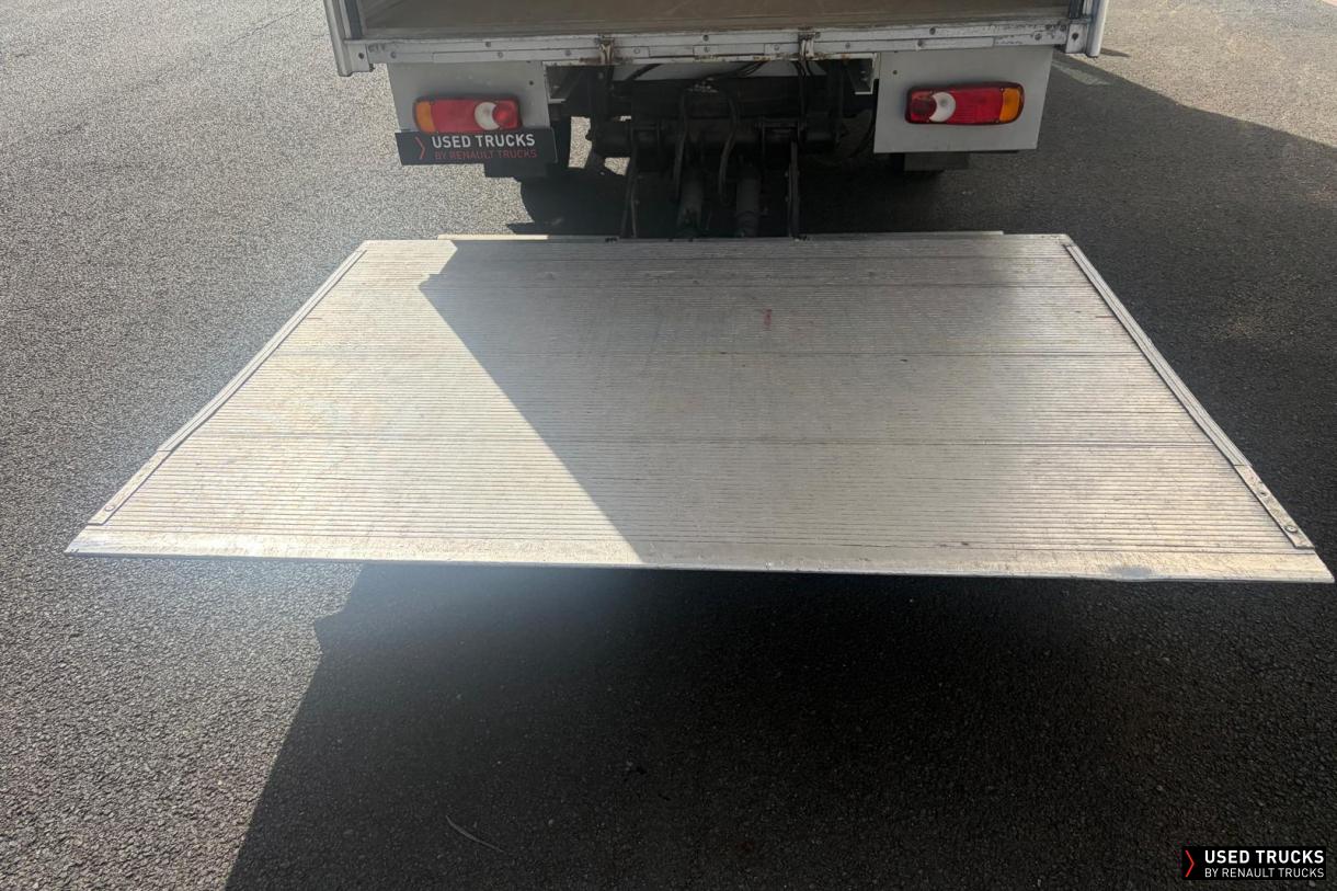 Renault Trucks Master 135