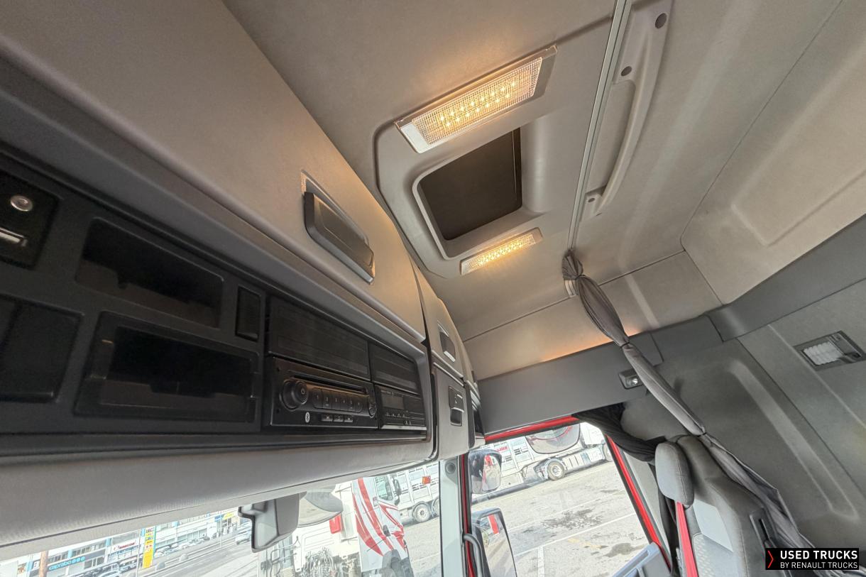 Renault Trucks T 