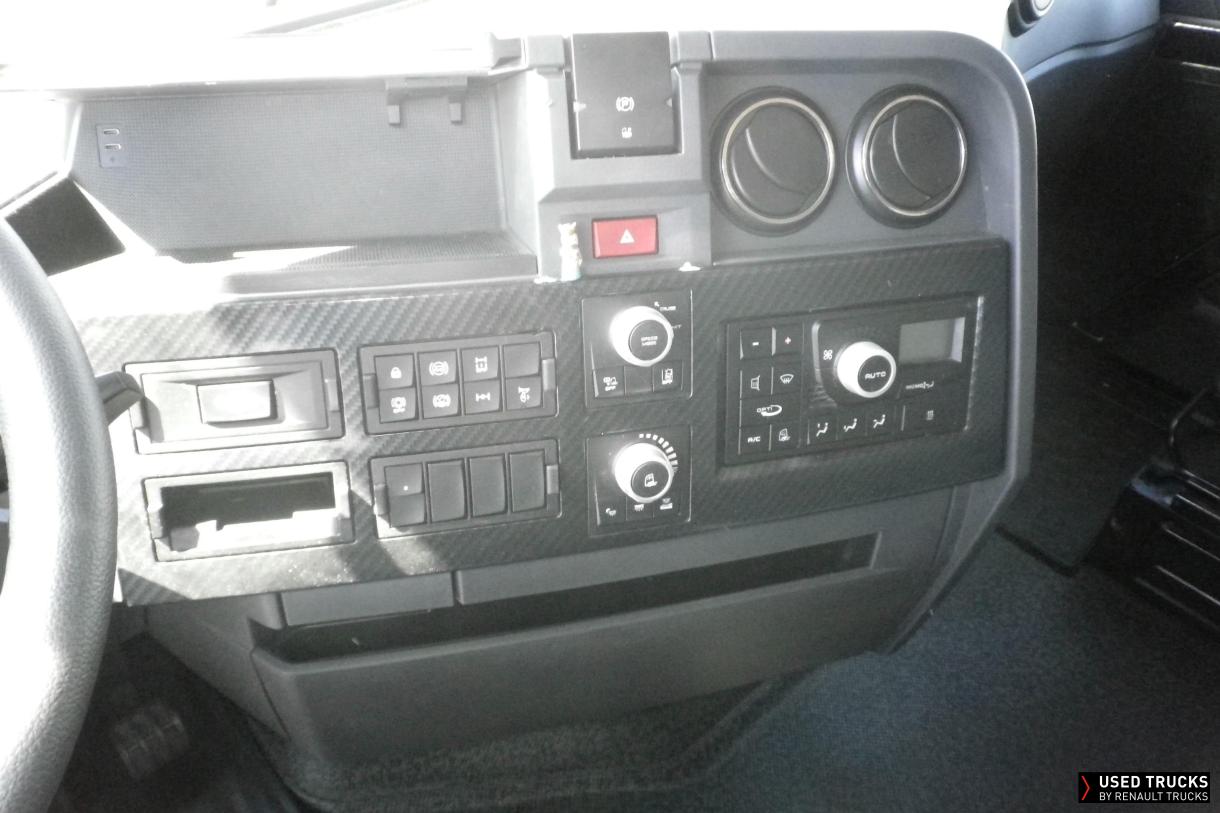 Renault Trucks T High 520