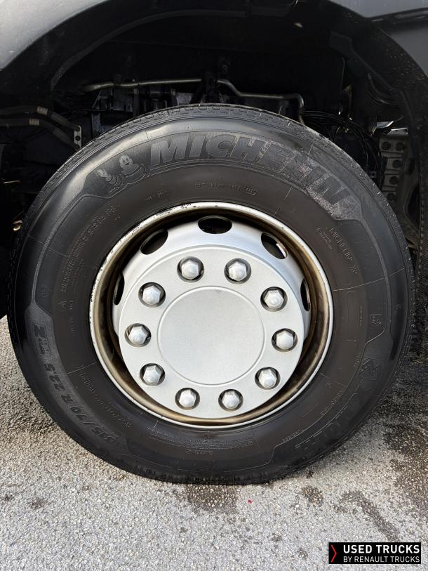 Renault Trucks T 480