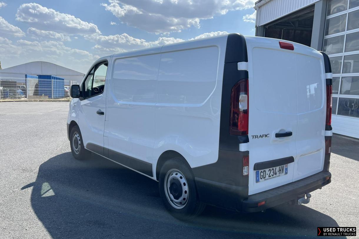 Renault Trafic 145
