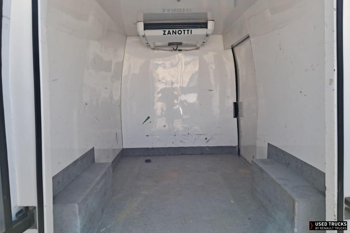 Renault Trucks Master 130