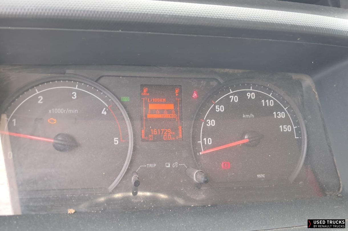 Renault Trucks Maxity 130
