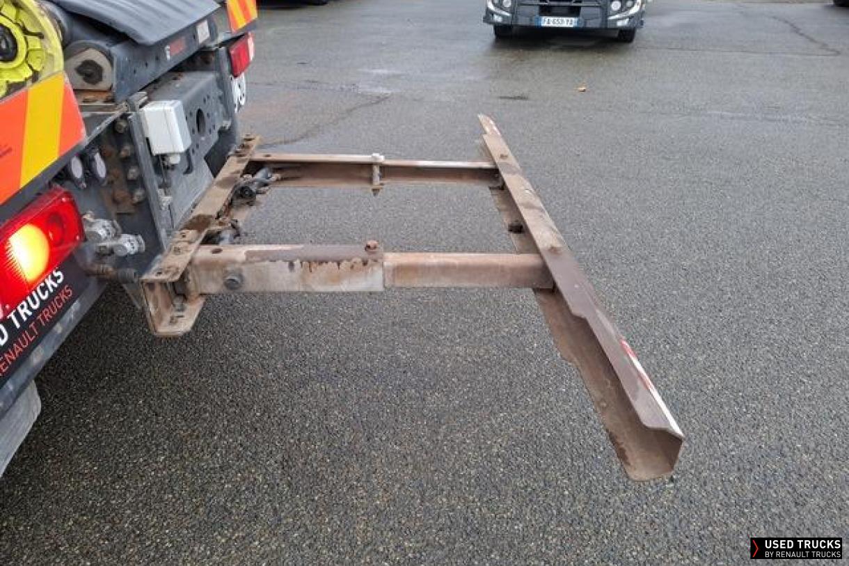 Renault Trucks C 440