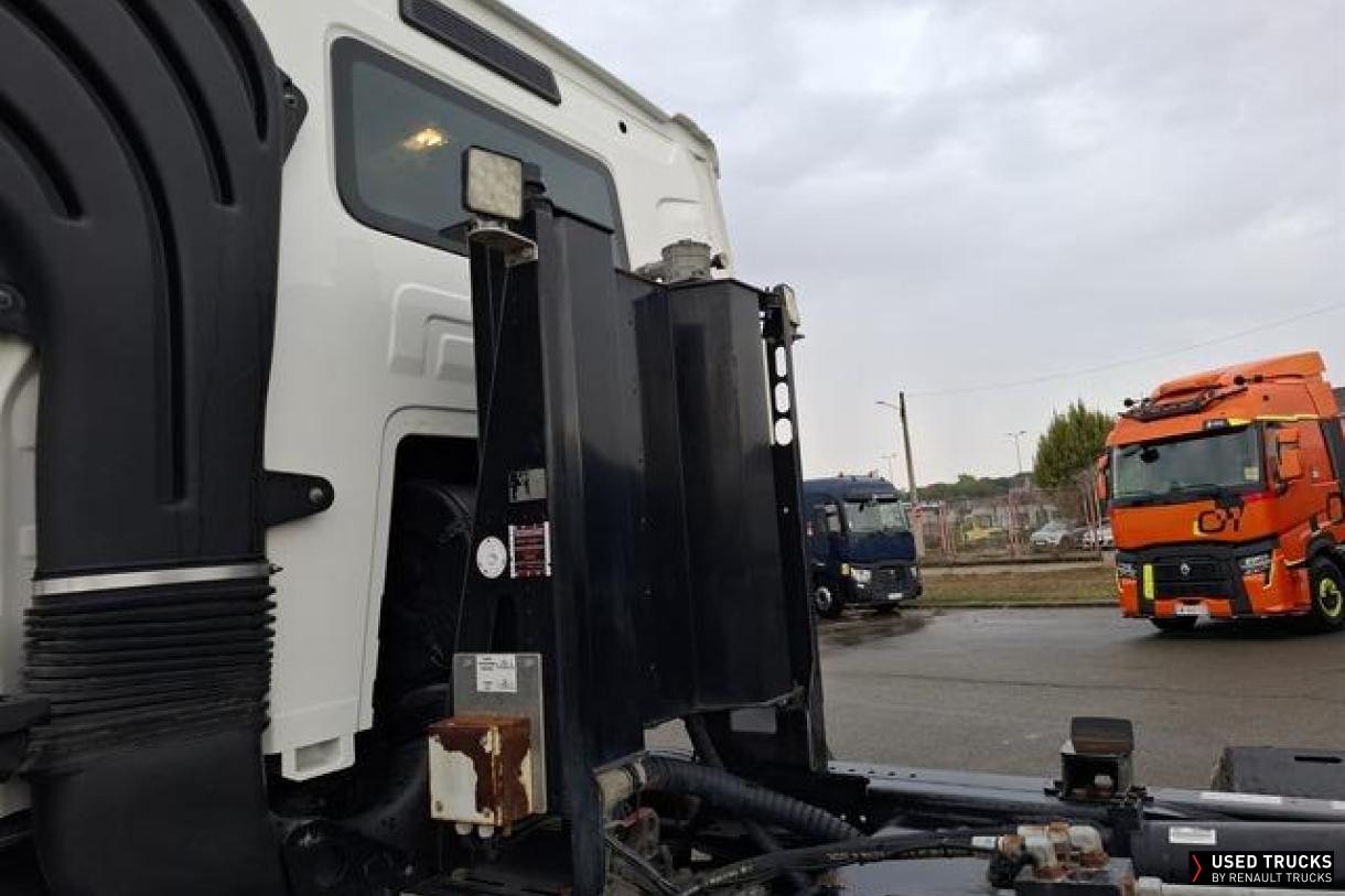 Renault Trucks C 440
