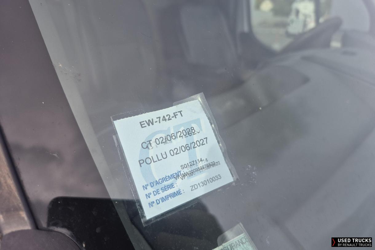 Renault Master 130