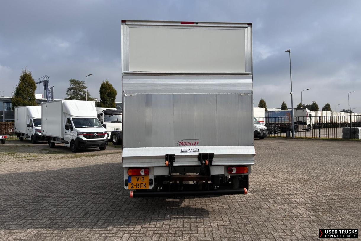 Renault Trucks Master 145