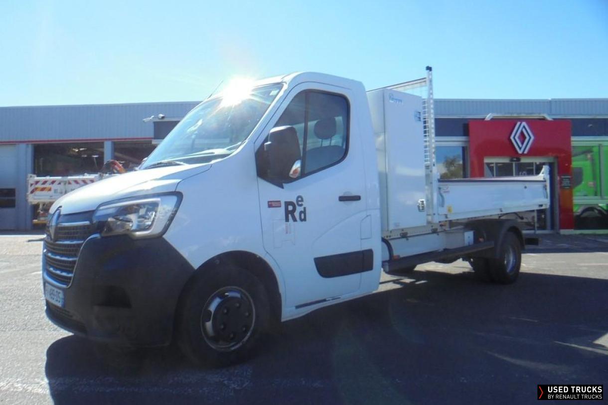 Renault Trucks Master 145