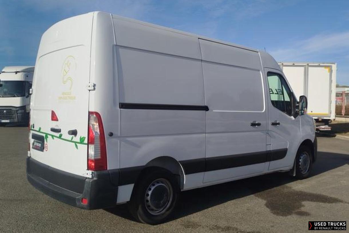 Renault Trucks Master 