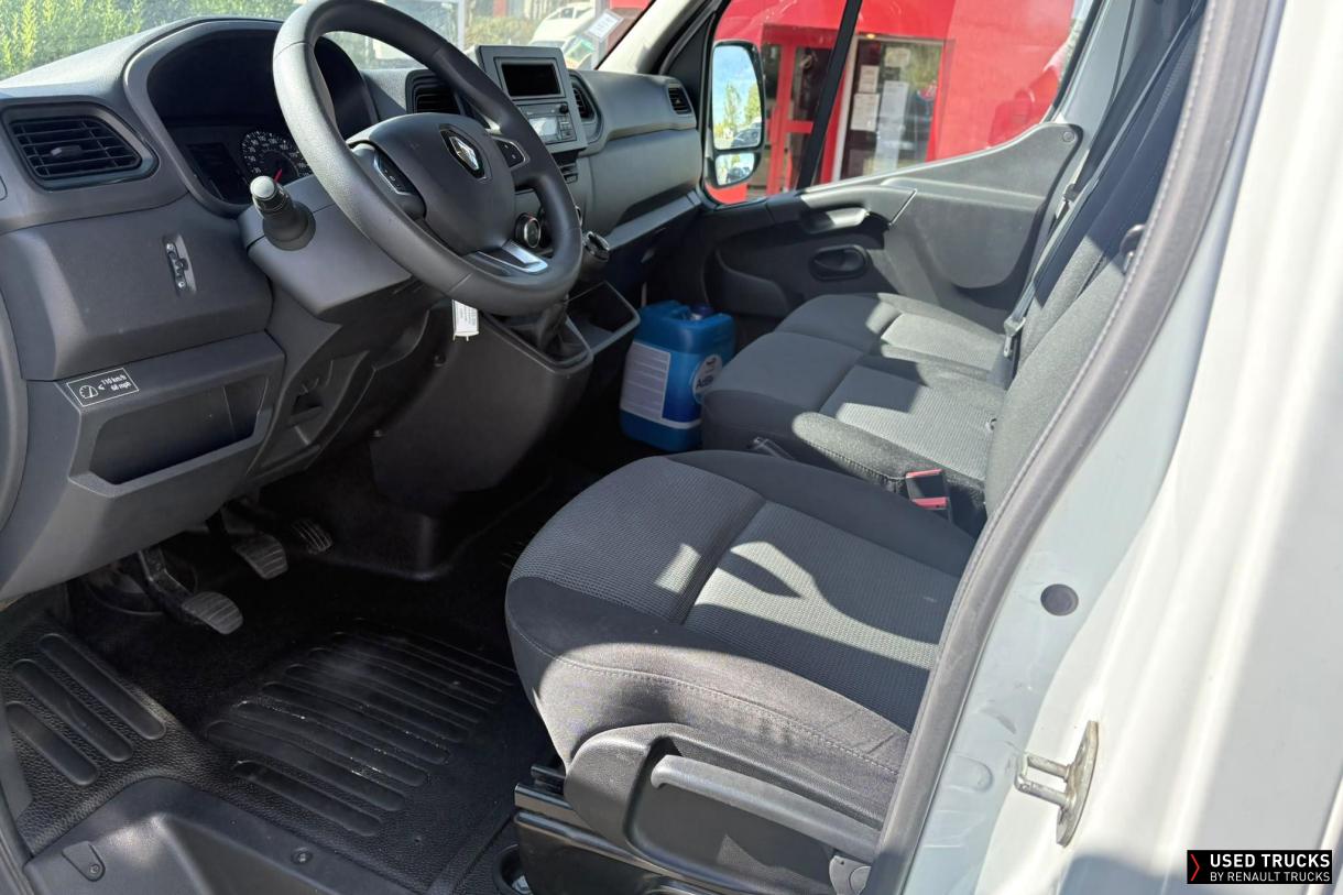 Renault Trucks Master 130