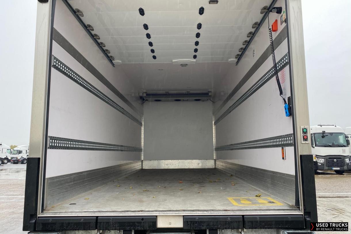 Renault Trucks D 