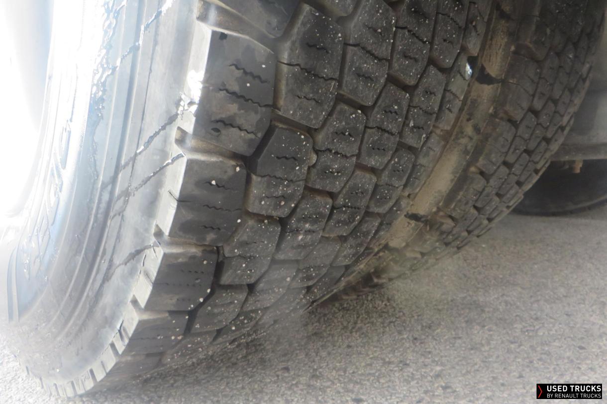 Renault Trucks T High 520