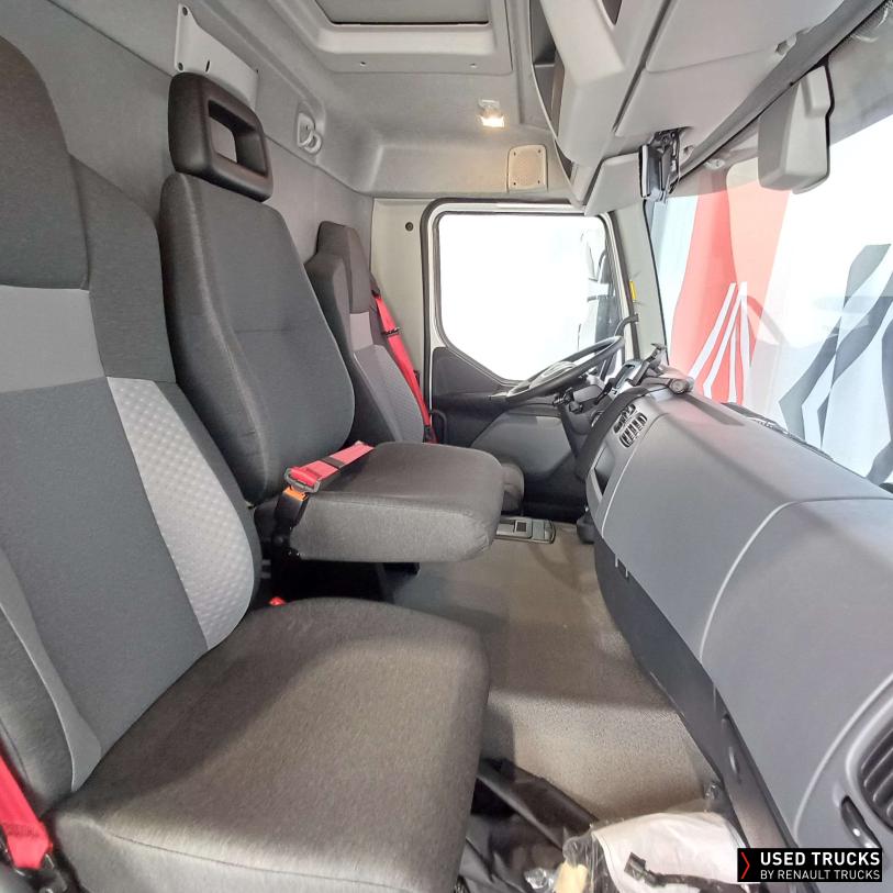Renault Trucks D Wide 320