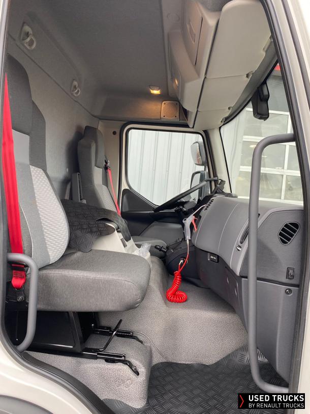 Renault Trucks D 240