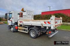Renault Trucks D
                                          240