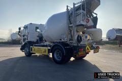 Renault Trucks D
                                          250