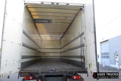 Renault Trucks Midlum
                                          300