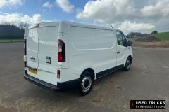 Renault Trucks Trafic
                                          130