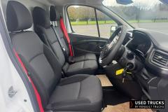 Renault Trucks Trafic
                                          130