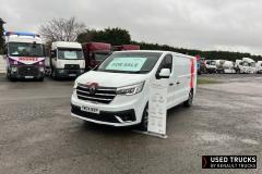 Renault Trucks Trafic
                                          