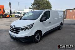 Renault Trucks Trafic
                                          130