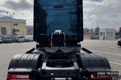 Renault Trucks T High
                                          