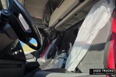 Renault Trucks T High
                                          