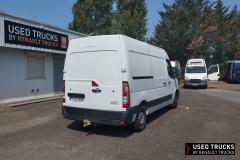 Renault Trucks Master
                                          145