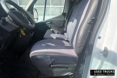 Renault Trucks Master
                                          135