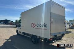 Renault Trucks Master
                                          165