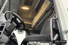 Renault Trucks T High
                                          480