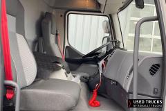 Renault Trucks D
                                          240